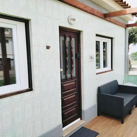 בית נופש Doris Beach House. Praia .ovar.aveiro